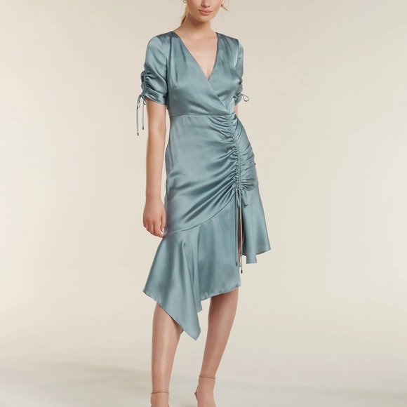 Elegant Gray Ruched Dress - Picture 4 of 4